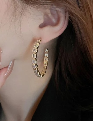 Gracefully Geometric Hoop Earrings